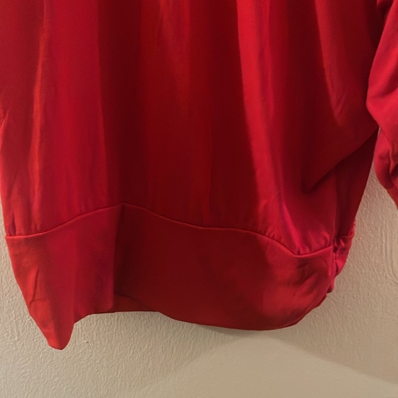 Women’s top - Picture 5 of 5